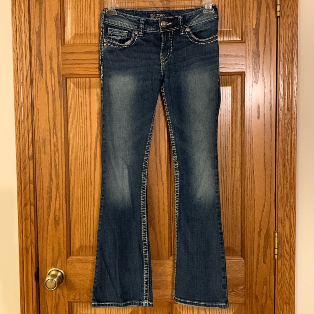 Silver Suki Denim. W26/L32. Great condition!